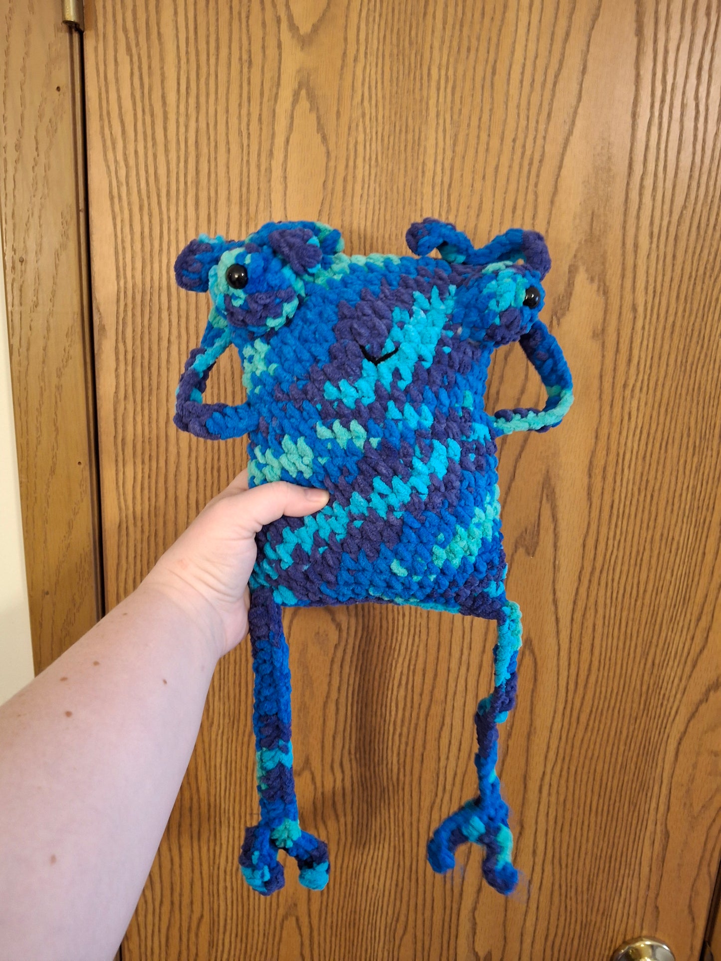 Handmade Crochet Leggy Frog Plush ā Soft Stuffed Animal Toy for Kids