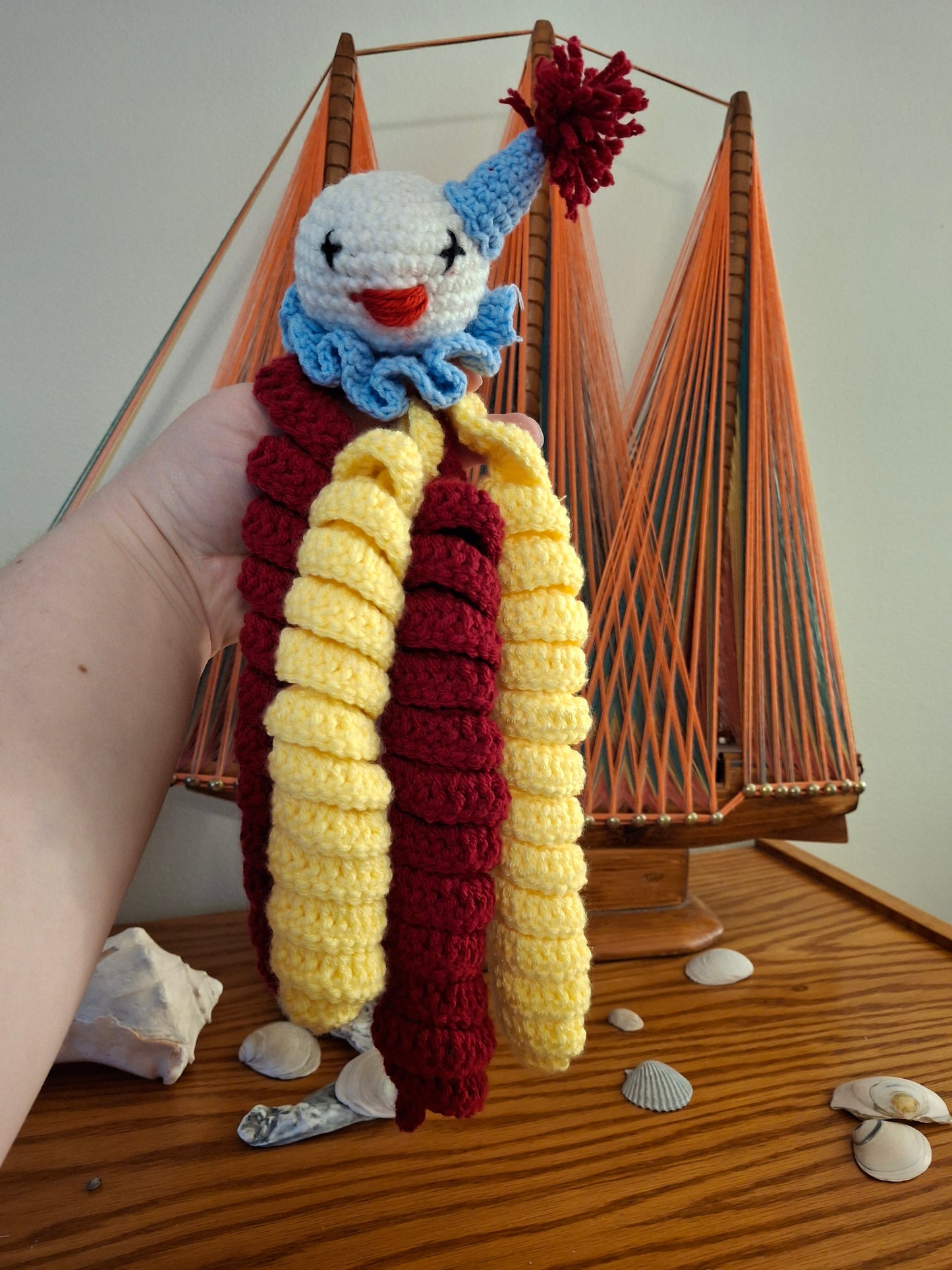Curly Clown